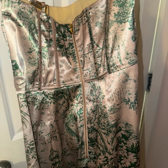 Corset Green Midi Dress - Picture 4 of 6